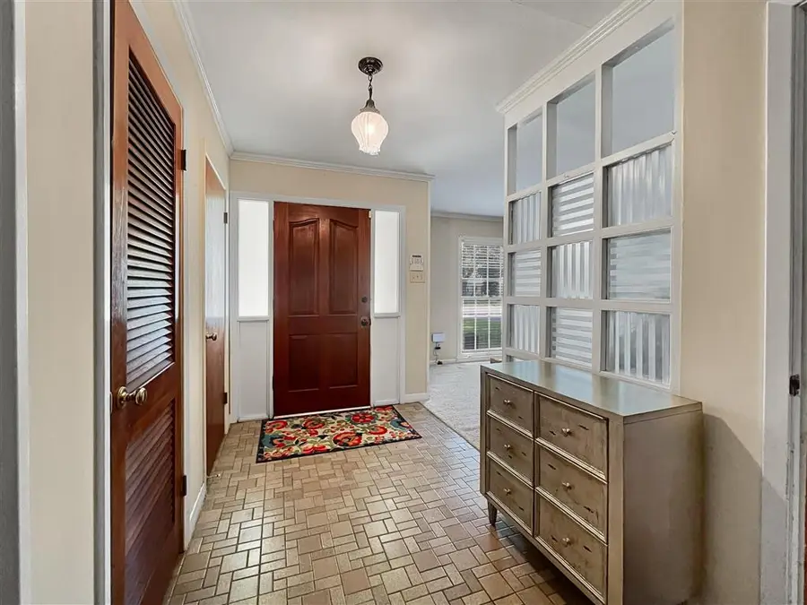 2225 Orchid Street, Lake Charles, LA 70601 - Image #2