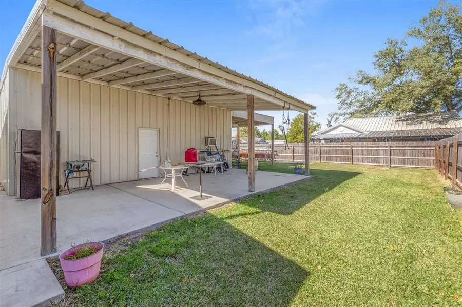 1516 Mckinley Street, Westlake, LA 70669 - Image #2