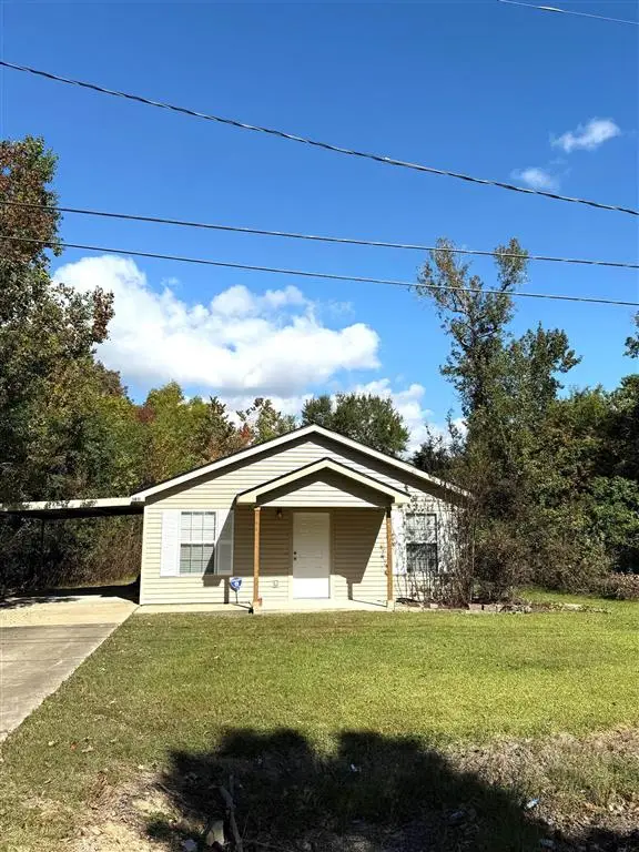 1411 Pinehurst Street, Sulphur, LA 70665
