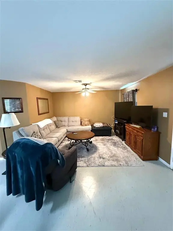 1411 Pinehurst Street, Sulphur, LA 70665 - Image #2