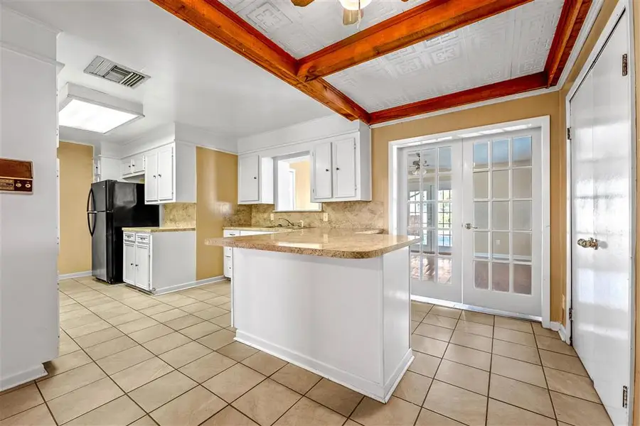 111 Irvin Street, Lake Charles, LA 70605 - Image #3