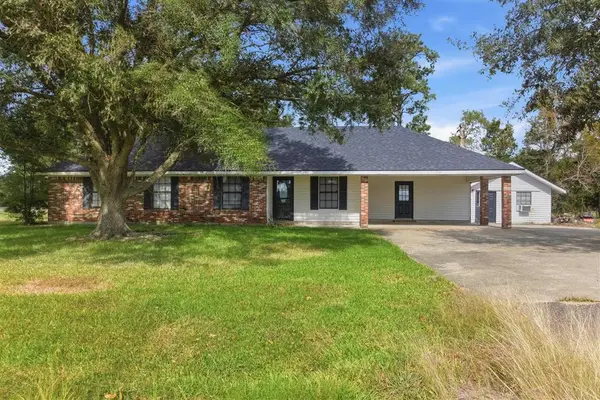 2014 N Iona Dr Drive N, Sulphur, LA 70665