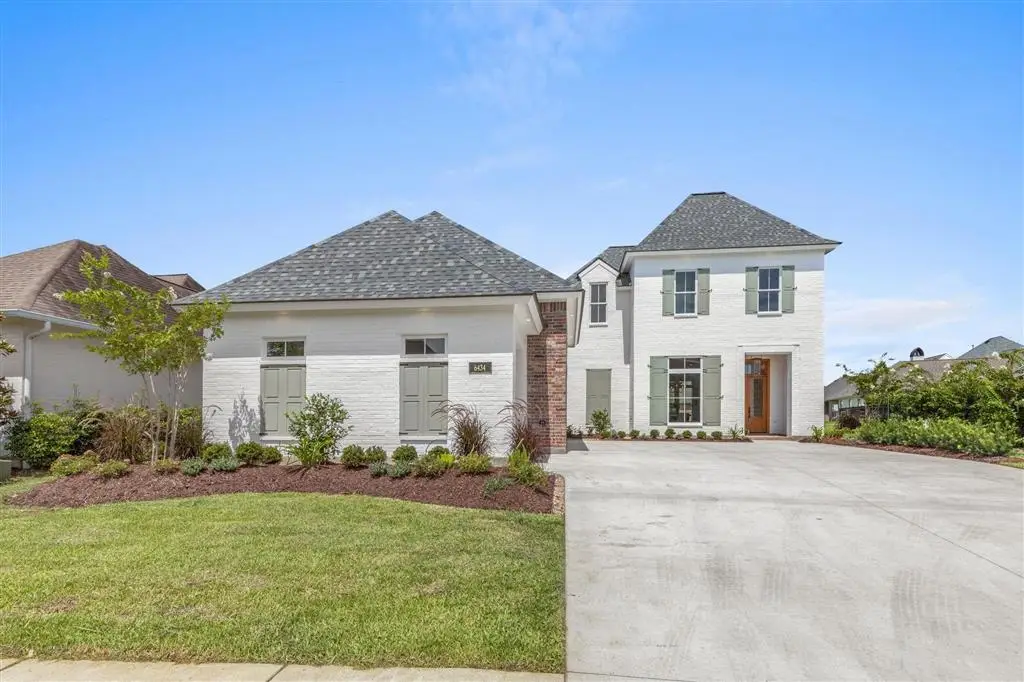 6434 E White Oleander Circle E, Lake Charles, LA 70605 - Image #1
