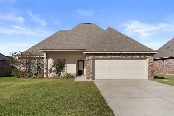 1923 Thibodeaux Road, Lake Charles, LA 70607