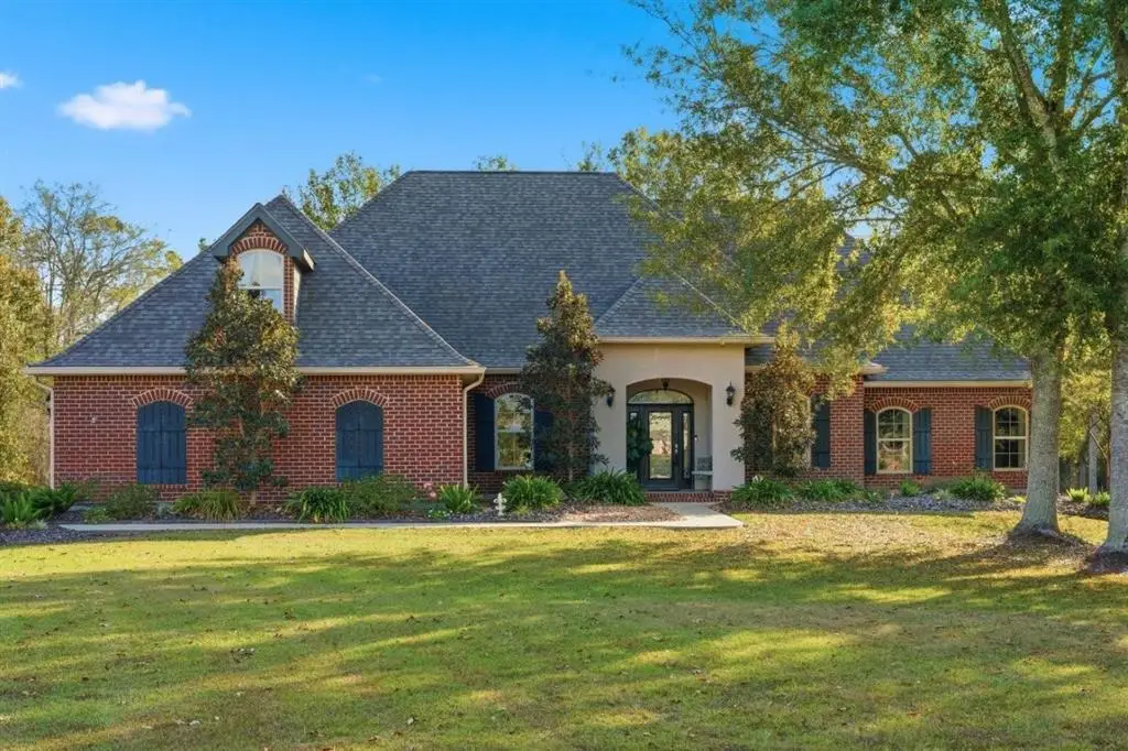 1467 Hickory Ridge Drive, Lake Charles, LA 70611 - Image #1