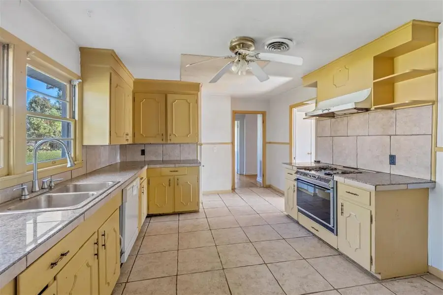 1309 Rosetta Street, Lake Charles, LA 70607 - Image #3