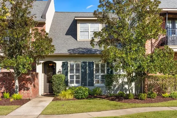 3792 Gray Market Drive, Lake Charles, LA 70605-3111