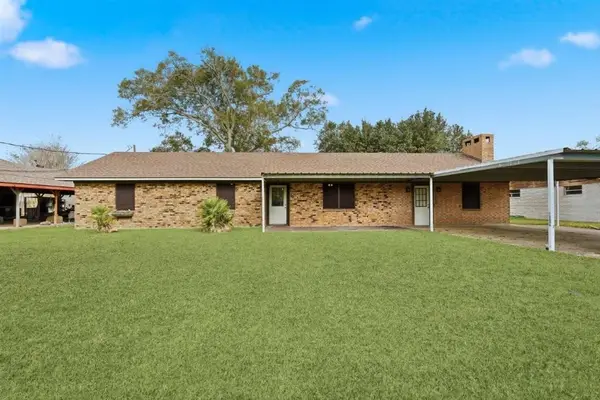 909 Helen Street, Iowa, LA 70647