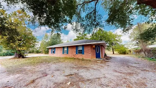 406 W Velmer Street W, Dequincy, LA 70633