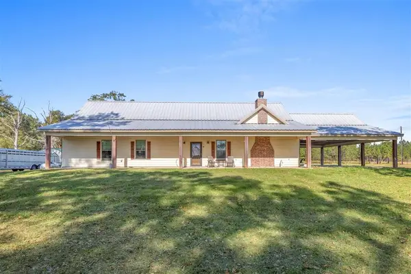 742 Joe Lorenz Road, Singer, LA 70660