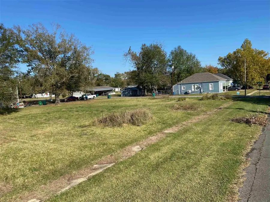 506 Yoakum Street, Dequincy, LA 70633 - Image #3