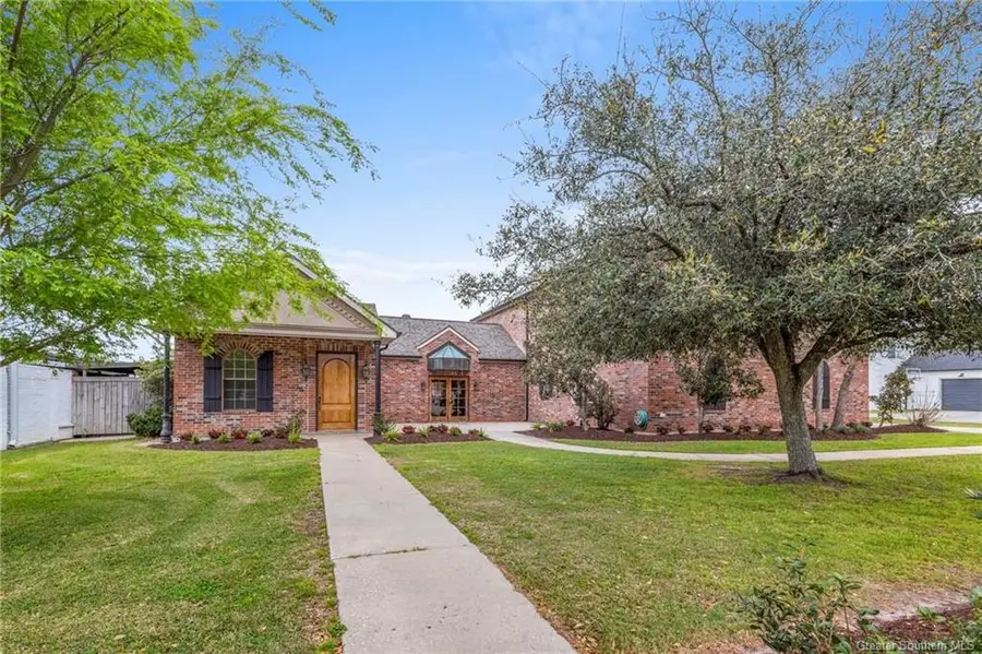 4329 Edgewater Drive, Lake Charles, LA 70605 - Image #2