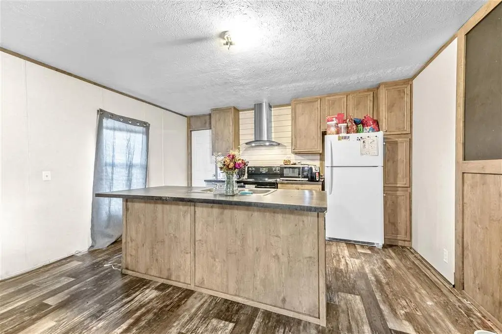 413 Invader Street, Sulphur, LA 70663 - Image #1