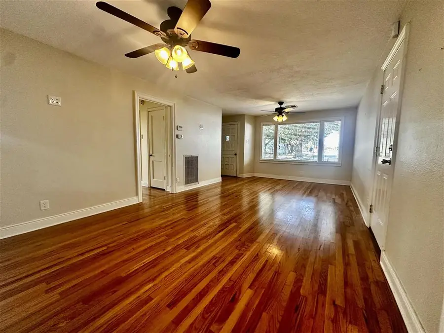 2529 Aster Street, Lake Charles, LA 70601 - Image #3