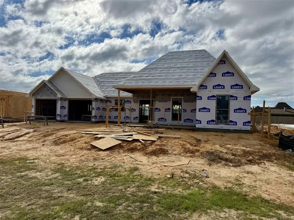 889 Mary Diane Mccall Drive, Lake Charles, LA 70605 - Image #1