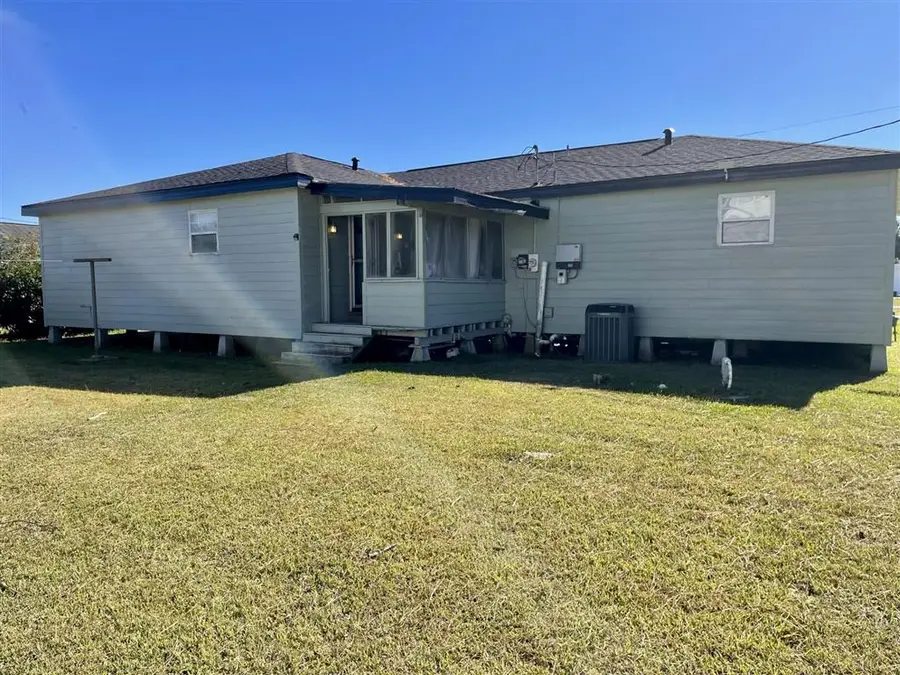310 Romero, Iowa, LA 70647 - Image #2