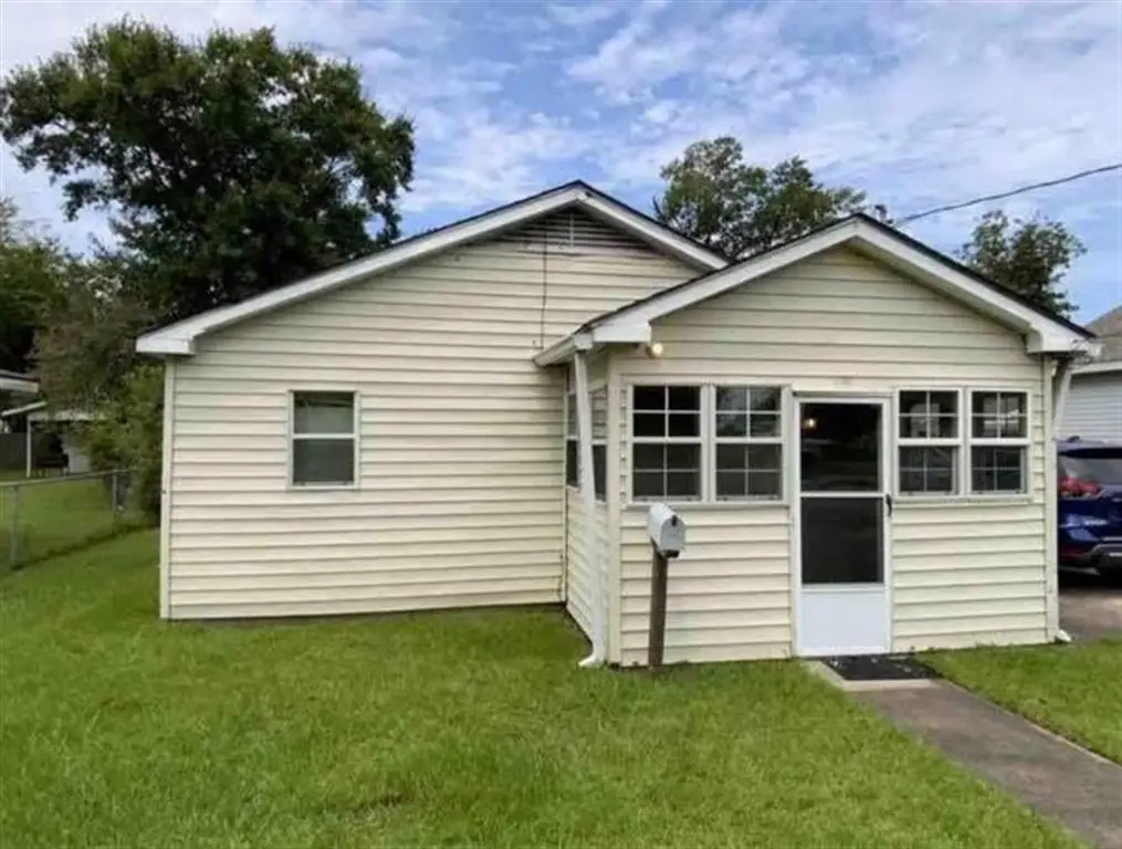 1115 N Prater Street N, Lake Charles, LA 70601 - Image #1