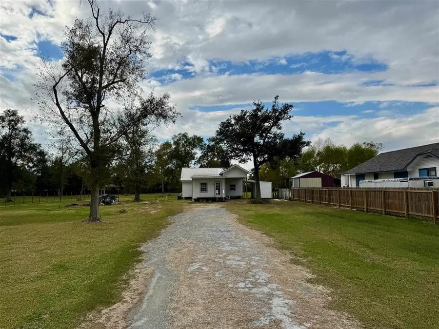 842 Kim Street, Sulphur, LA 70663 - Image #2