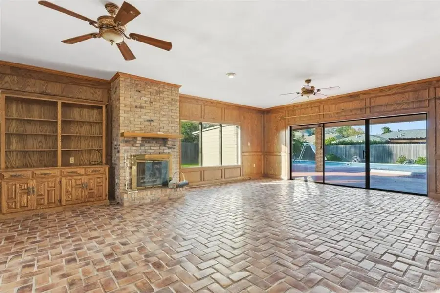 1300 Westmoreland Street, Lake Charles, LA 70605 - Image #3