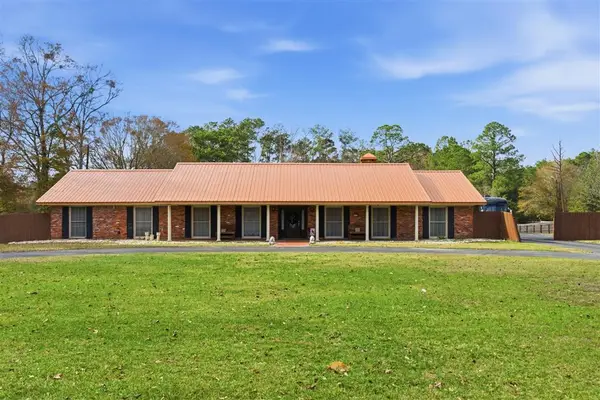 1015 S Texas Street S, DeRidder, LA 70634