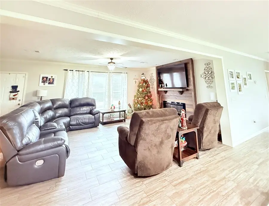 1574 Parish Line Road, Lake Charles, LA 70607 - Image #3