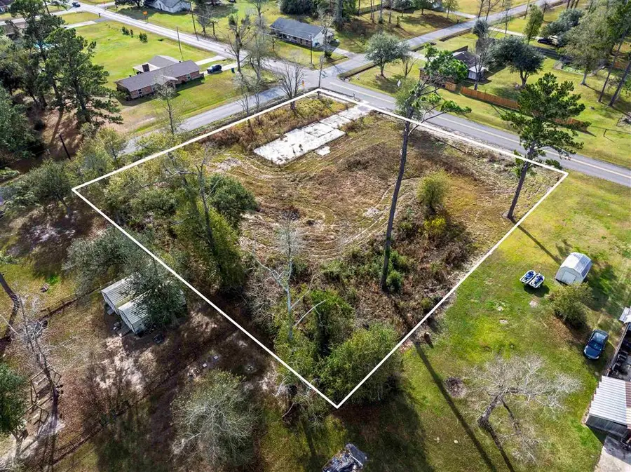 422 Debra Lane, Moss Bluff, LA 70611 - Image #3