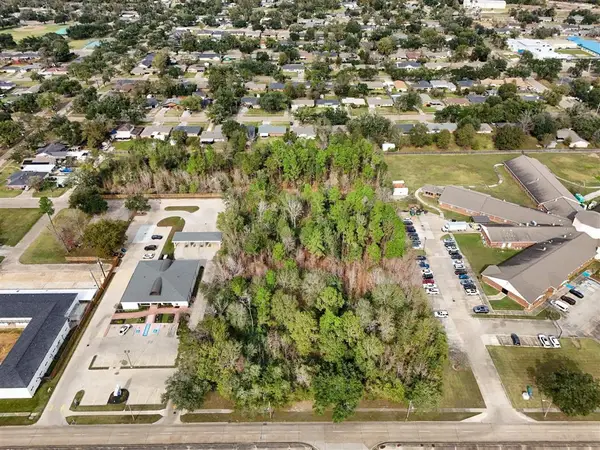 TBD Oak Park Boulevard, Lake Charles, LA 70601