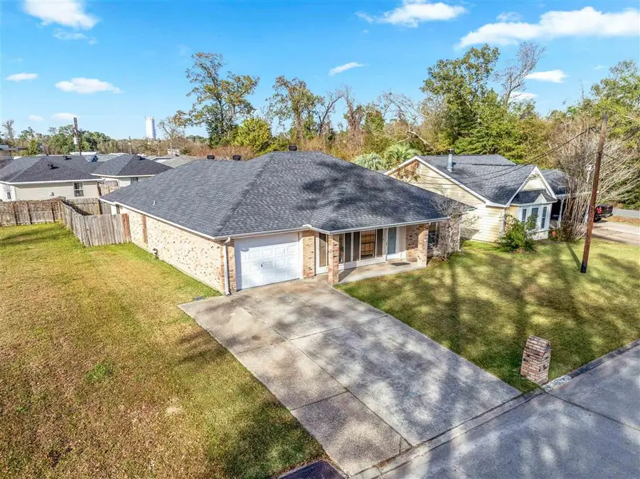 242 Summerwood Drive, Sulphur, LA 70663 - Image #3