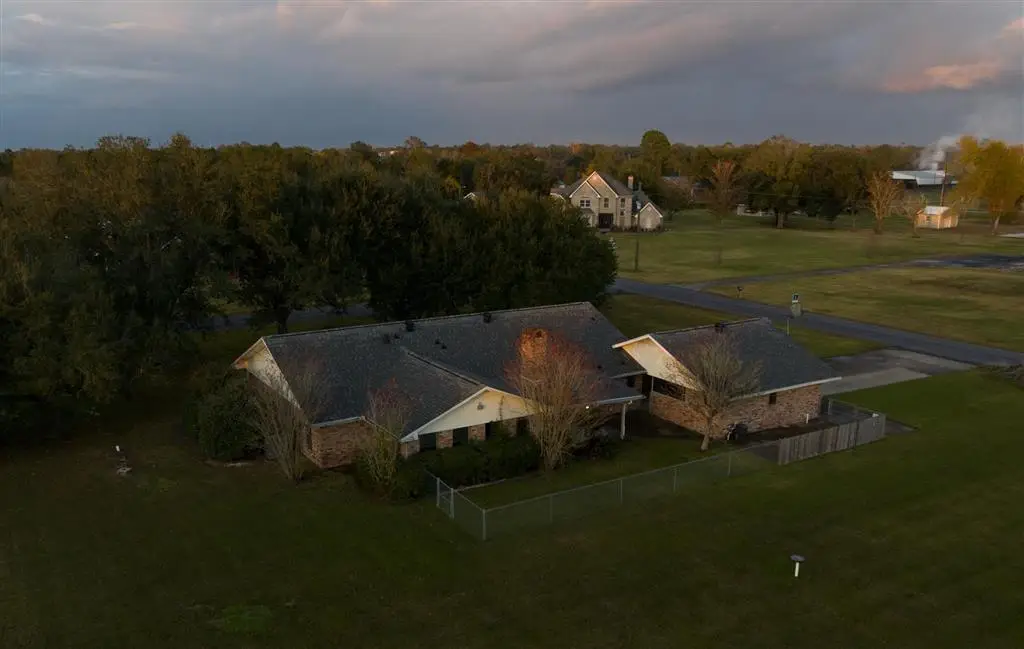 2911 Mickey Lane, Lake Charles, LA 70607 - Image #1