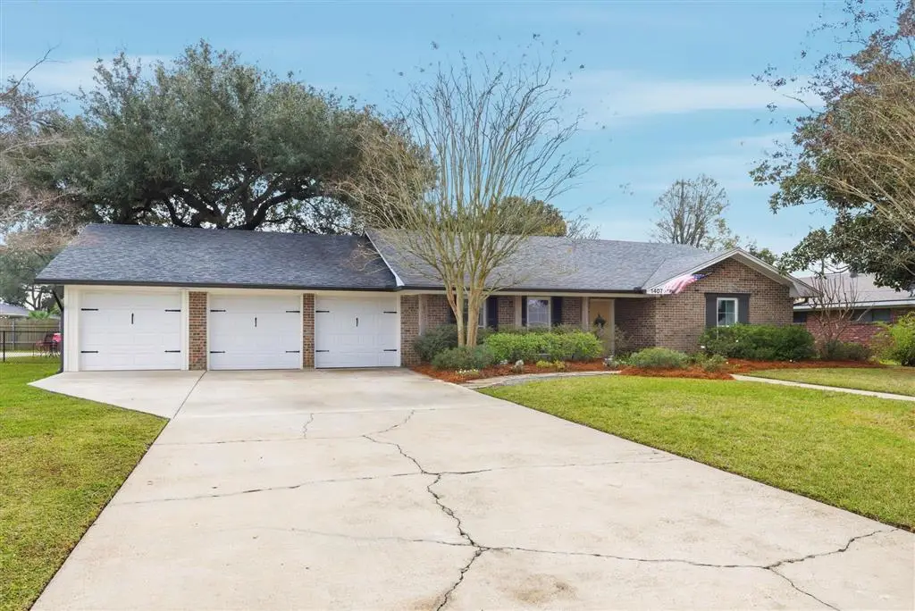 1407 Jefferson Drive, Lake Charles, LA 70605 - Image #1
