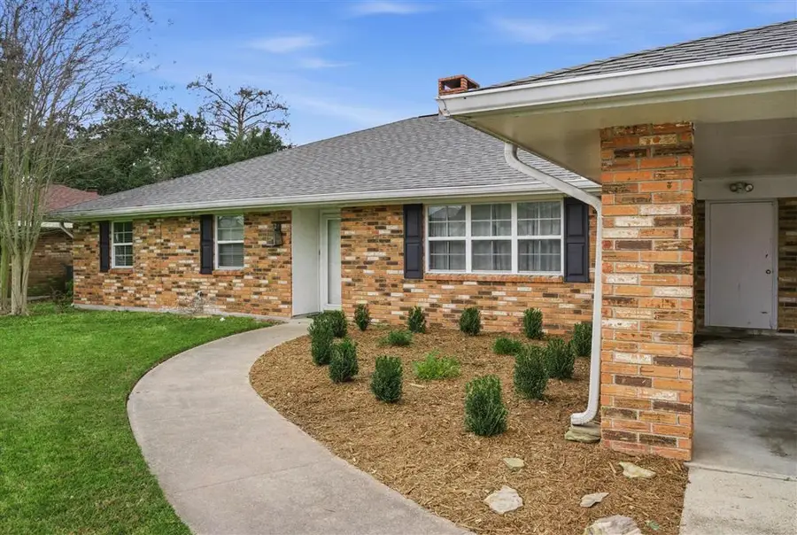 1506 S Greenfield Circle S, Lake Charles, LA 70605 - Image #3