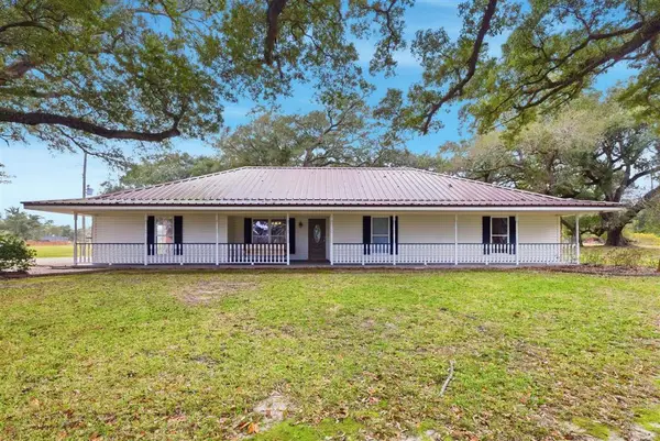 5898 Thompson Road, Sulphur, LA 70665