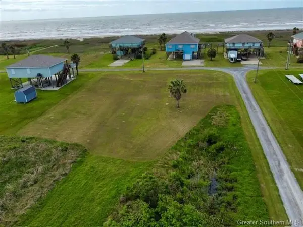 15 Pelican Beach Drive, Cameron, LA 70631