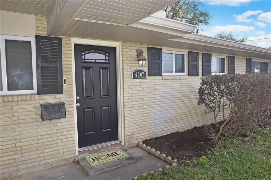 4307 Oaklawn Street, Lake Charles, LA 70605 - #2