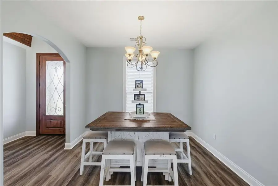 5517 E Jake Oliver Lane E, Iowa, LA 70647 - #3