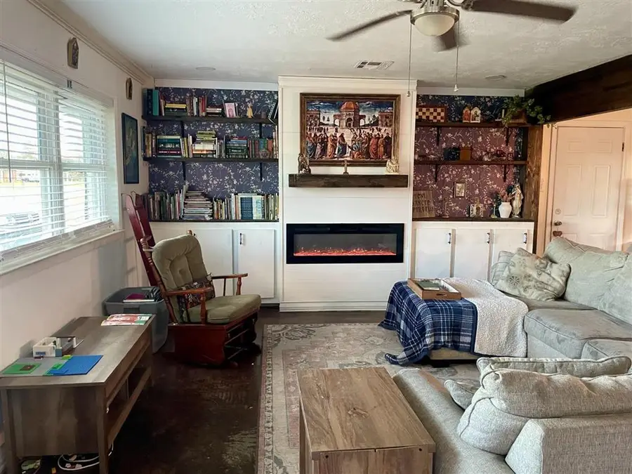 311 Wayside Drive, Westlake, LA 70669 - #2