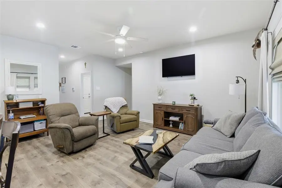 8104 Kelsey Ln Lane, Iowa, LA 70647 - Image #2