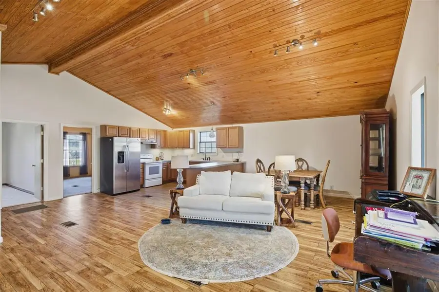 225 Malone Rd Road, Dequincy, LA 70633 - Image #2