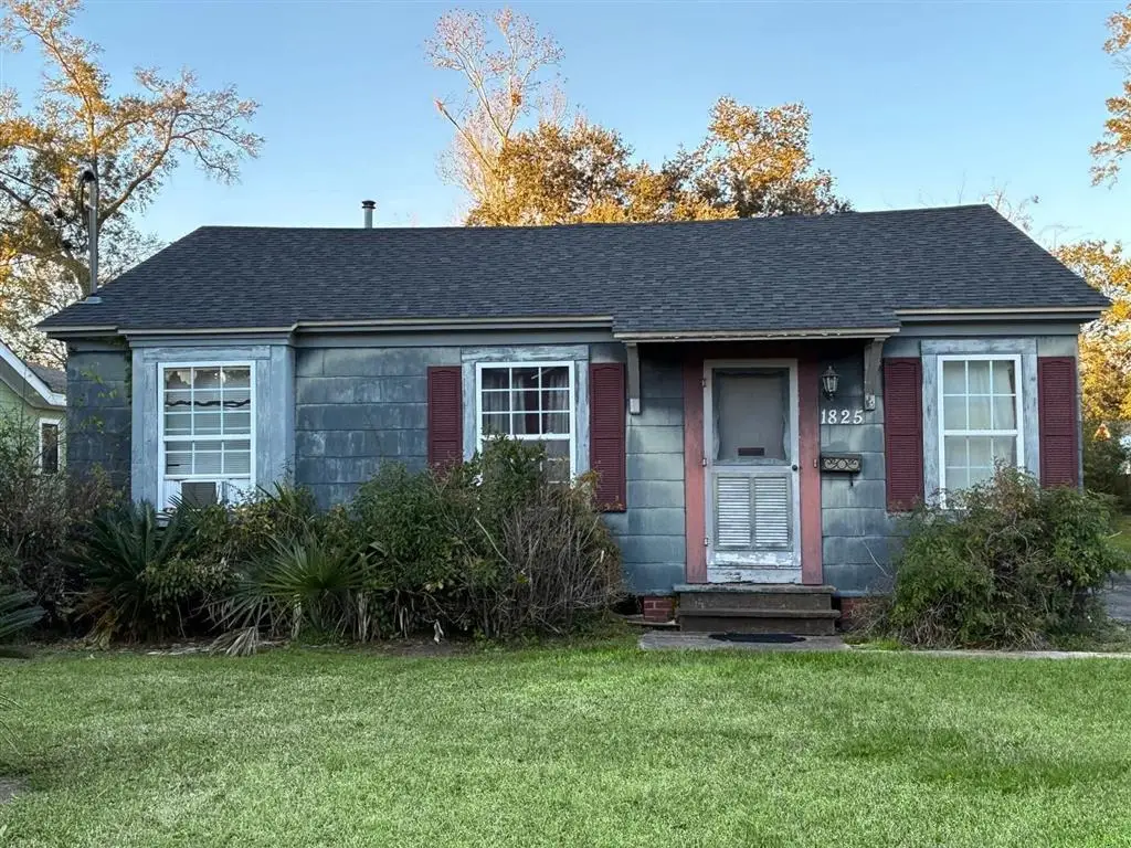 1825 7th Street, Lake Charles, LA 70601 - #1