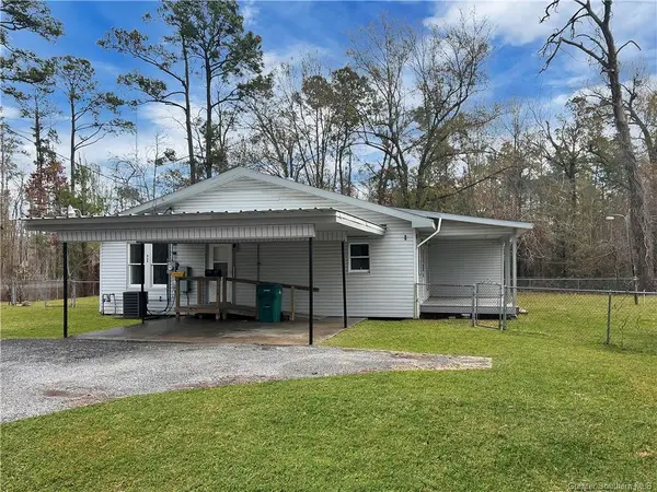 424 Savoy Road, Sulphur, LA 70663