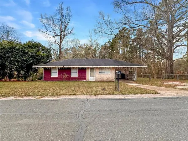 1200 Aaron St Street, Leesville, LA 71446