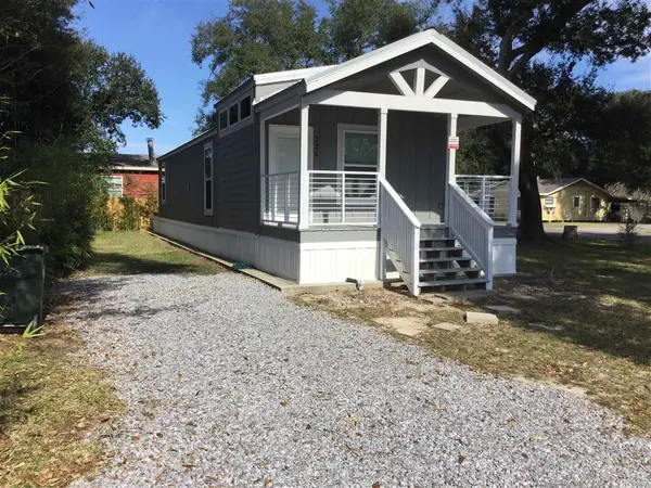226 W Carlton Street W, Sulphur, LA 70663