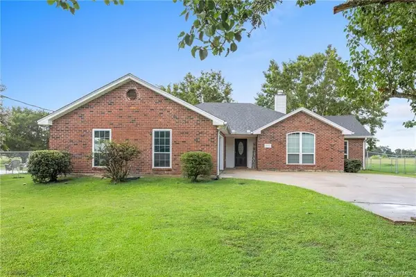 2231 W Dave Dugas Road W, Sulphur, LA 70665