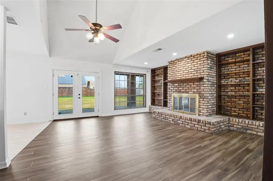 4703 W Quail Hollow Drive W, Lake Charles, LA 70605 - Image #2