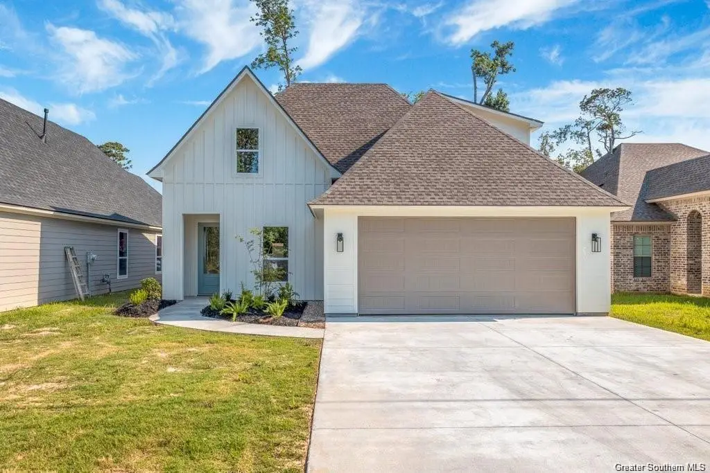 2121 Aubrianna Lane, Sulphur, LA 70663 - Image #1