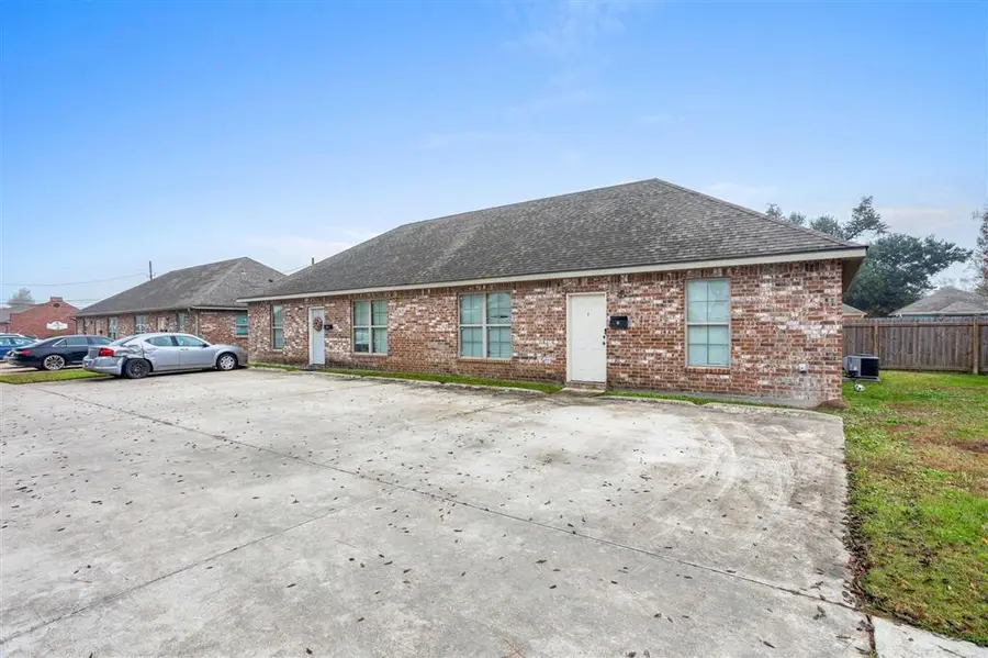 513 W Lagrange St Street W, Lake Charles, LA 70605 - Image #3