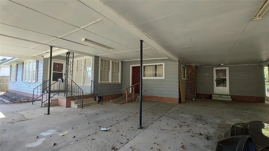 811 Schriever Street, Jennings, LA 70546 - Image #2