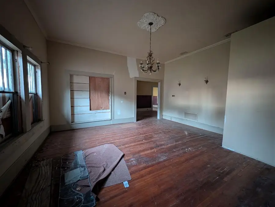 402 N Irving Street N, Kaplan, LA 70548 - #2