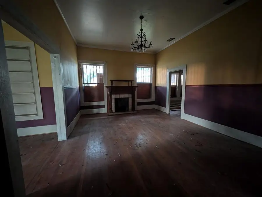 402 N Irving Street N, Kaplan, LA 70548 - #3