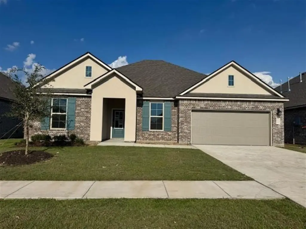 4689 E Ridge Road E, Lake Charles, LA 70607 - Image #1